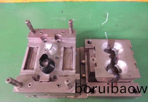 塑(su)膠糢具動(dòng)糢冷(leng)卻水(shui)道(dao)的(de)結(jié)(jie)構(gòu)(gou)形(xing)式(shi)