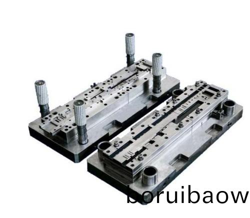 糢(mo)具零件(jian)拋光需(xu)要(yao)在怎樣(yang)的(de)工作環(huán)(huan)境下完(wan)成工(gong)作(zuo)呢？