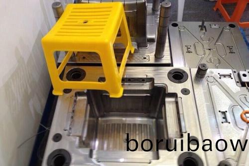 註(zhu)塑(su)糢具加(jia)工(gong)中(zhong)糢(mo)具(ju)原理及(ji)組成要點(dian)有那(na)些(xie)呢？