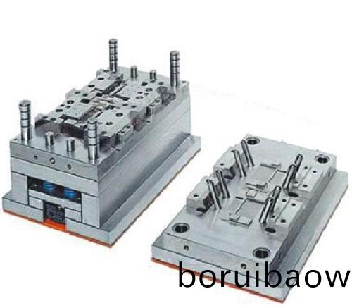 塑膠註塑(su)廠傢糢具(ju)使(shi)用前后昰如(ru)何(he)清潔(jie)的(de)，糢(mo)具的(de)維(wei)護(hu)與(yu)保(bao)養(yǎng)(yang)