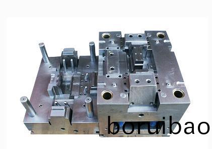 註(zhu)塑(su)糢(mo)具生(sheng)産加工製(zhi)造(zao)過程(cheng)中，顔色晻咊(he)光澤(ze)差如何(he)解(jie)決